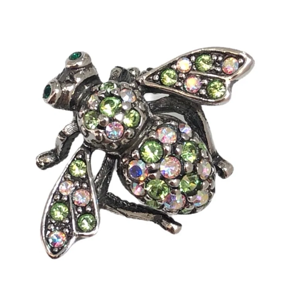 JOAN RIVERS CLEAR AURORA BOREALIS & GREEN CRYSTALS SILVER TONE BUMBLEBEE BROOCH